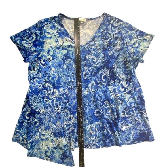 Avenue Top Tunic Plus Size 22/24 Blue White Paisley V-Neck Asymmetrical Hem Knit - Picture 5 of 8